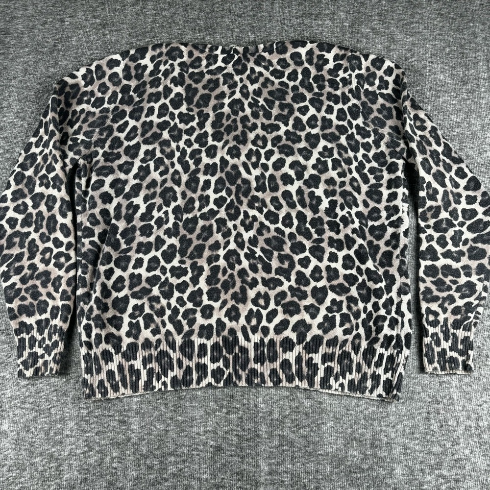 St. John's Bay Animal Print Sweater Cardigan Size Large Petite - Picture 2 of 5